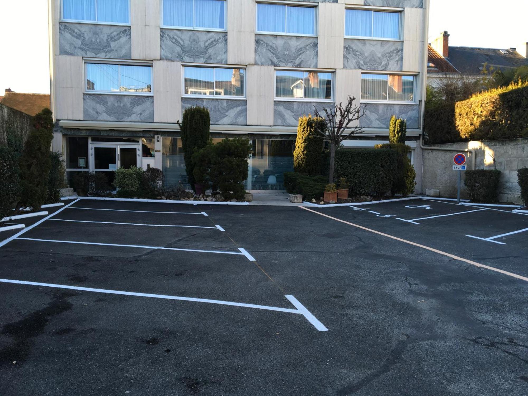 Bristol Logis Cit'Hotel Périgueux Centre Exterior foto